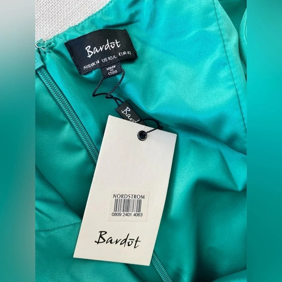 NWT BARDOT Lisandra Midi  Dress In Greenlake Size 10/L - Picture 10 of 12